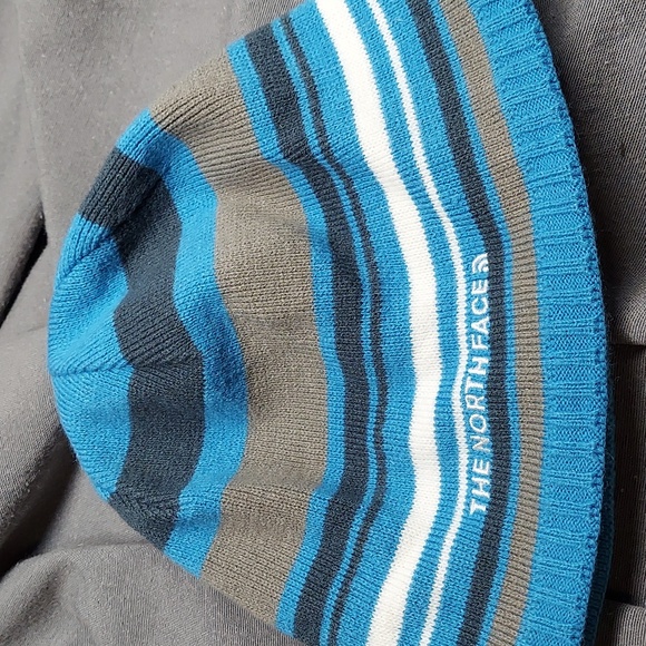 The North Face Hat Beanie Winter One Size  Blue White Gray Unisex Earband Lining - Picture 1 of 9